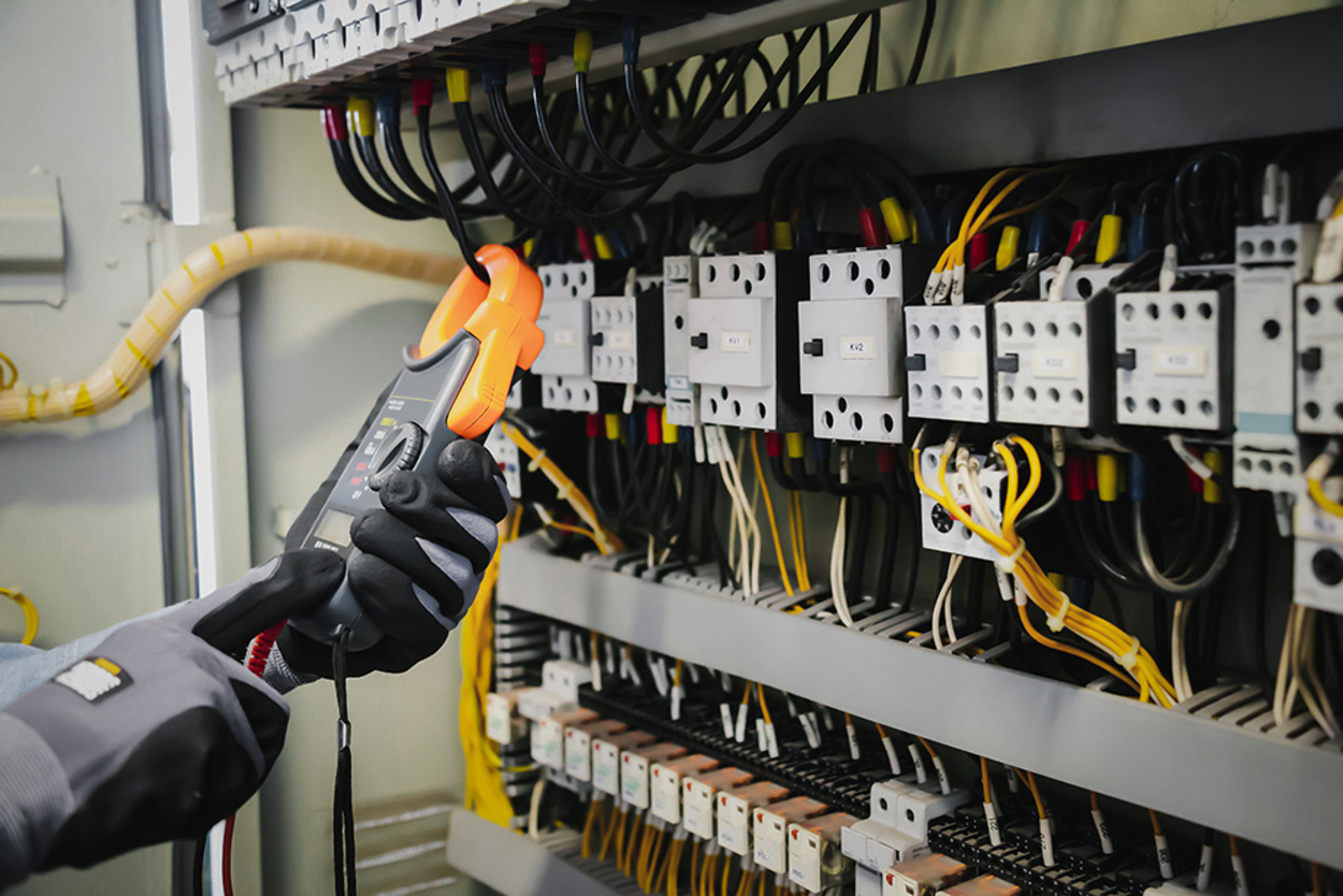 DGUV Vorschrift 3-Check bei Bernhard Scheller Elektro- u. Gebäudetechnik in Prosselsheim