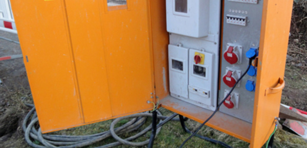 Baustrom bei Bernhard Scheller Elektro- u. Gebäudetechnik in Prosselsheim