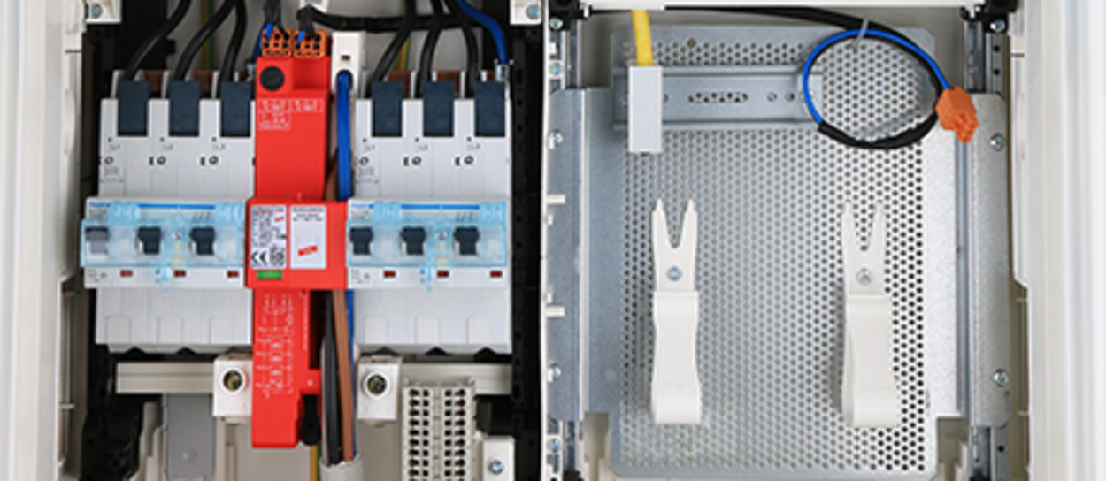 Hausanschluss, Zähler und Unterverteiler bei Bernhard Scheller Elektro- u. Gebäudetechnik in Prosselsheim